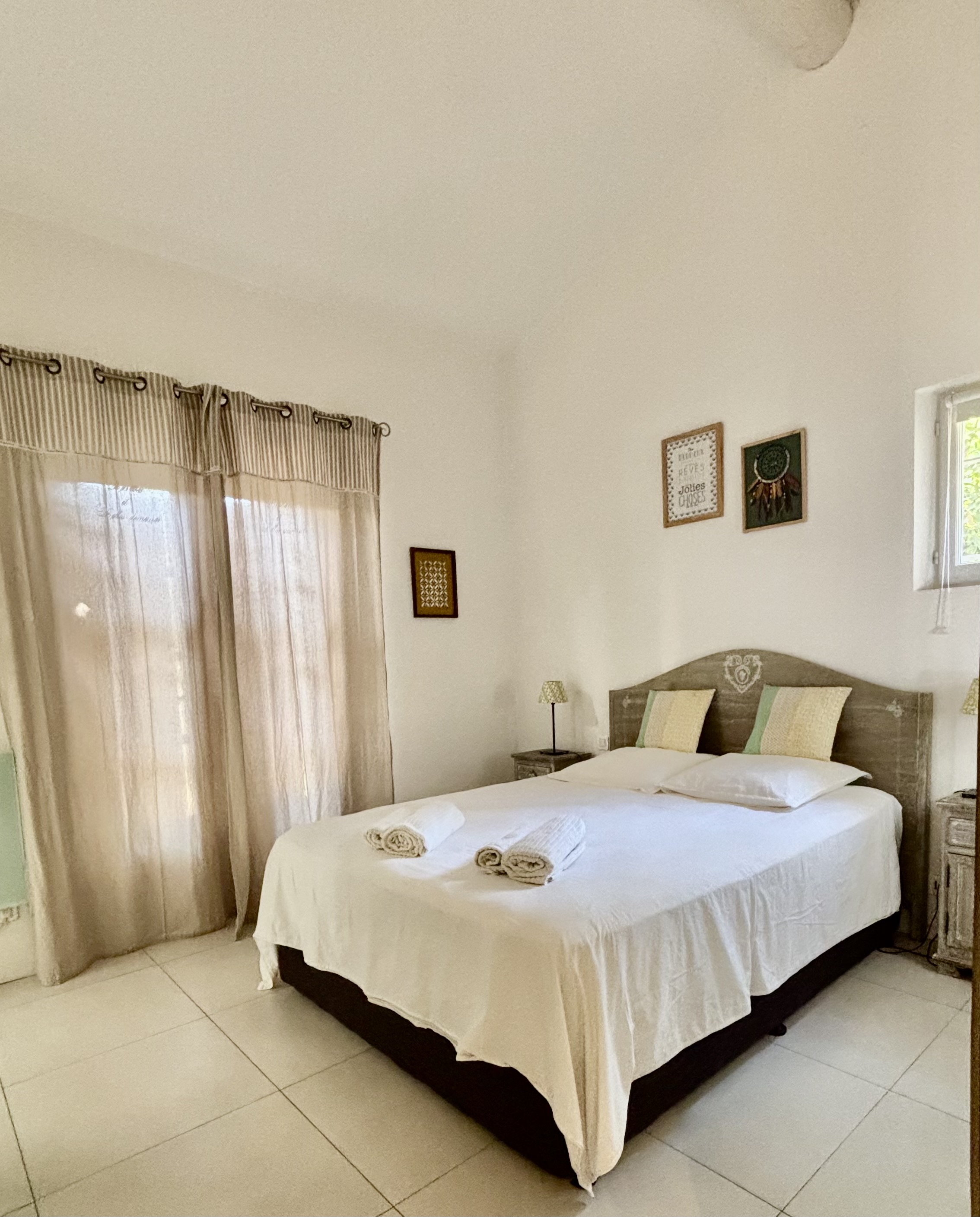 Chambre 1 - lit queen