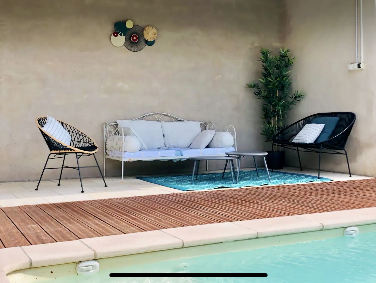 Salon extérieur élégant